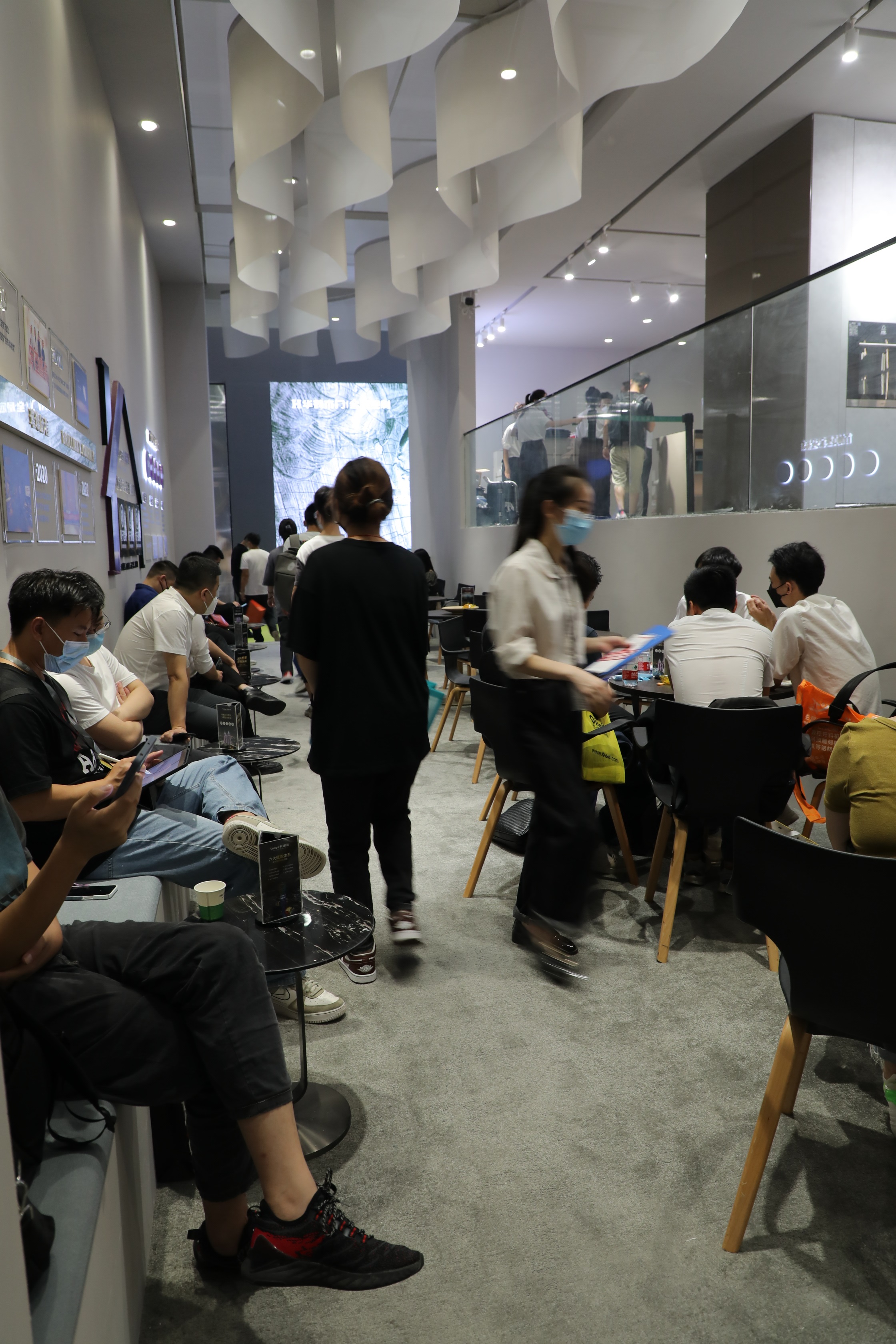 圓滿收官|(zhì)卡諾亞顏質(zhì)全開(kāi)綻放2022中國(guó)廣州定制家居展 圓滿收官|(zhì)卡諾亞顏質(zhì)全開(kāi)綻放2022中國(guó)廣州定制家居展